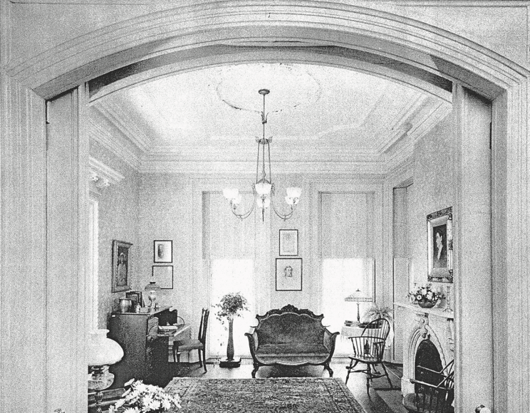 Women’s Utopian Spaces, The Hull House Settlement Of Utopias